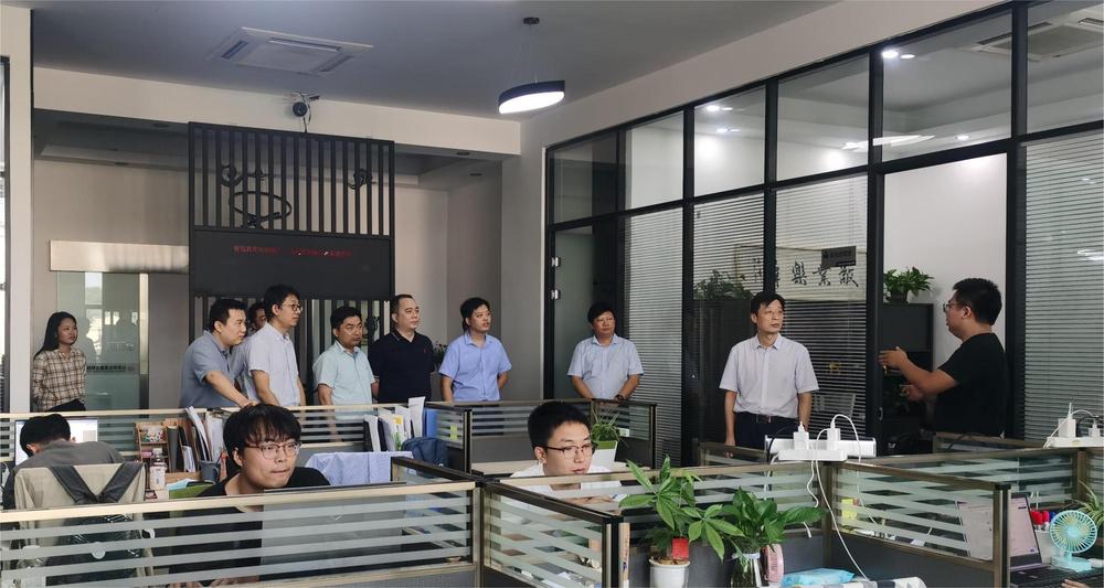 江苏省科技厅领导莅临单位指导工作
